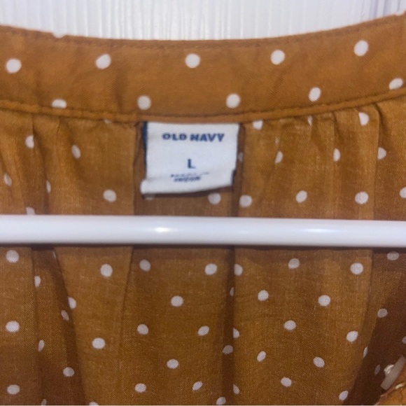 Brown Polka Dot Women's Top - Picture 2 of 4